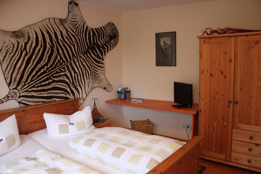 Waldhaus Colditz Garni Chambre photo